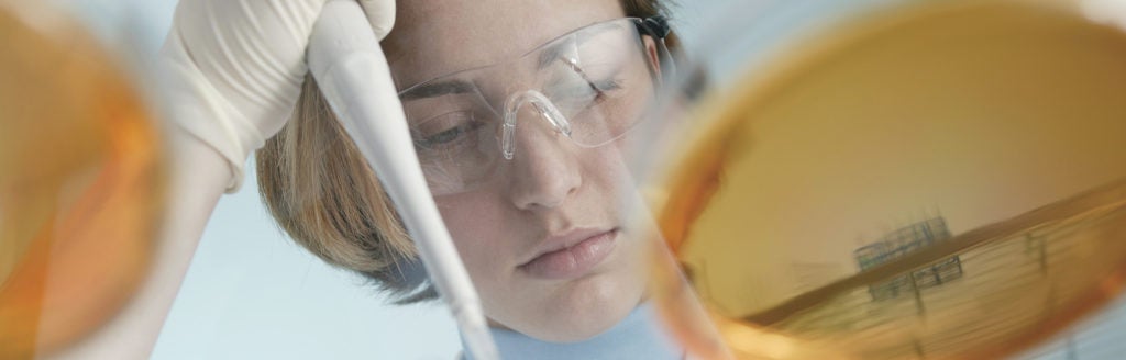 Scientist At Work Banner Georgetown Lombardi Comprehensive