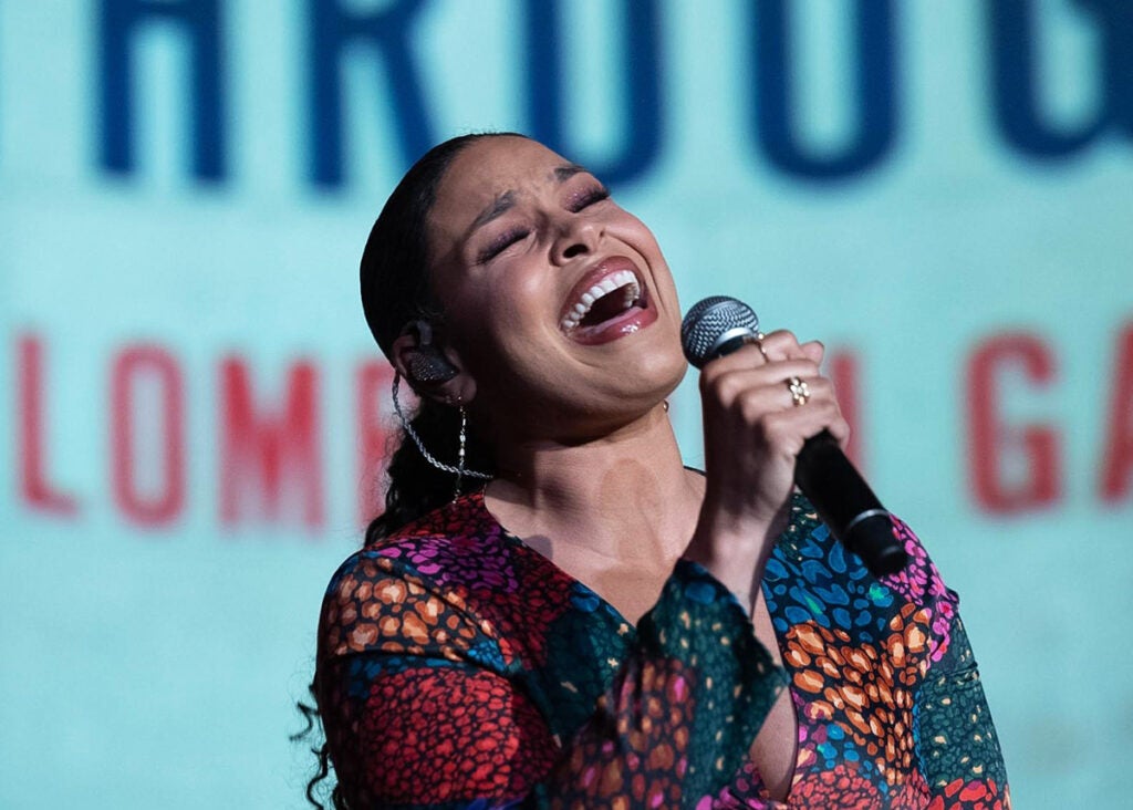 Jordin Sparks singing onstage at the gala